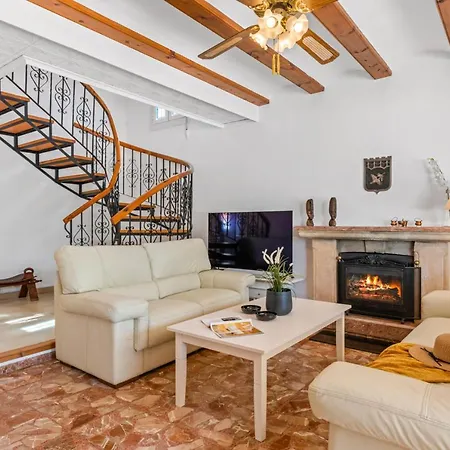 Chaniris - Plusholidays Villa *