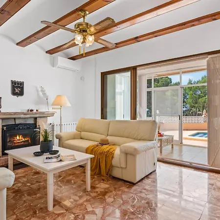 Villa Chaniris - Plusholidays *