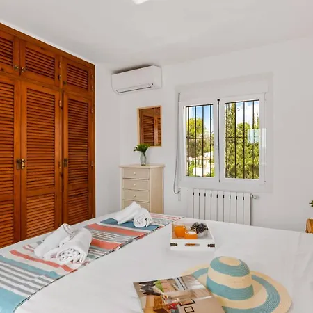 Villa Chaniris - Plusholidays *